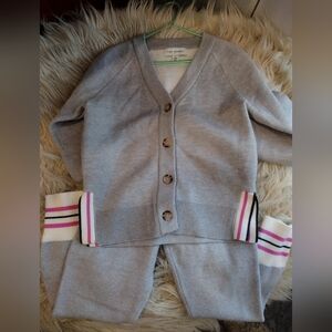 Free Assembly Girls Set